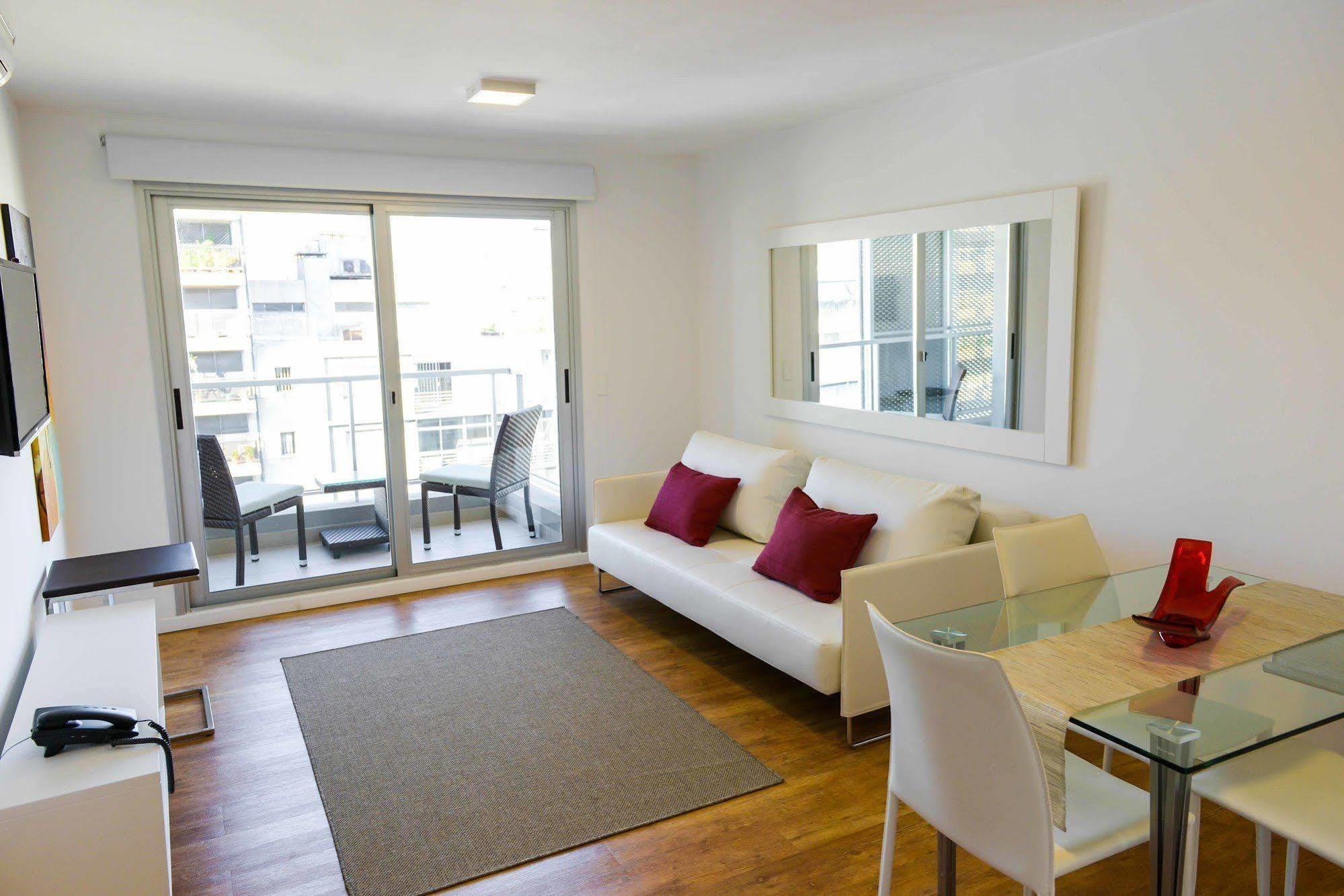 Merit Montevideo Apart & Suites Exterior photo